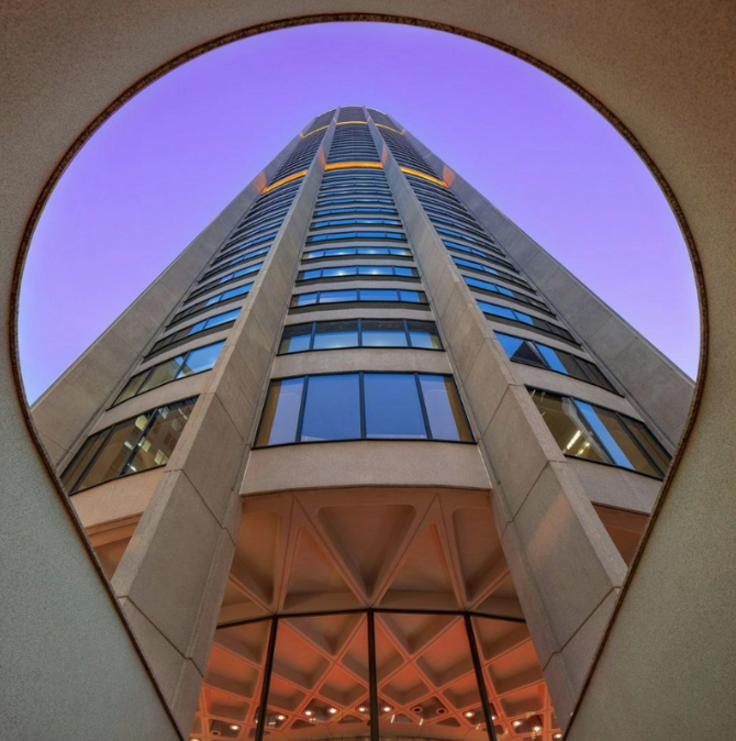 Australia Square — façade lighting with BXG24 Grazer Series