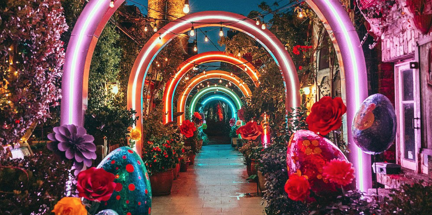 The Grounds of Alexandria landscape lighting